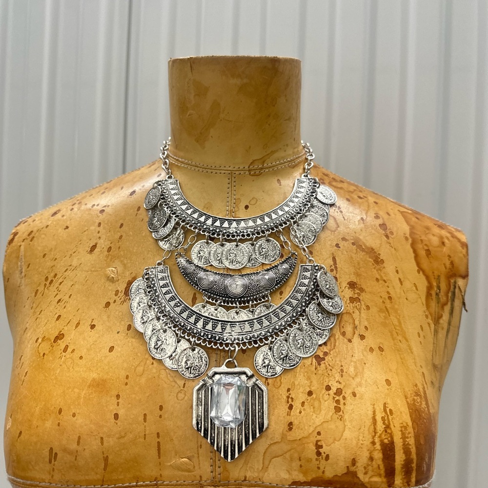 Silver Chocker Coin Layered Necklace